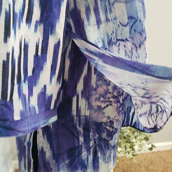 Chico's Tiered Layer Floral Asymmetric Hem 3/4 Sleeve High Low Blue White Tunic - Picture 10 of 13